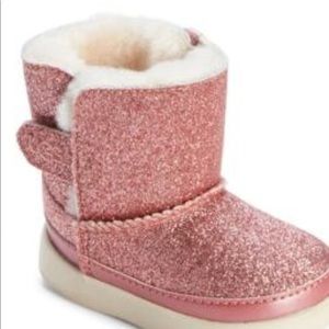 New Ugg keelan glitter pink boots